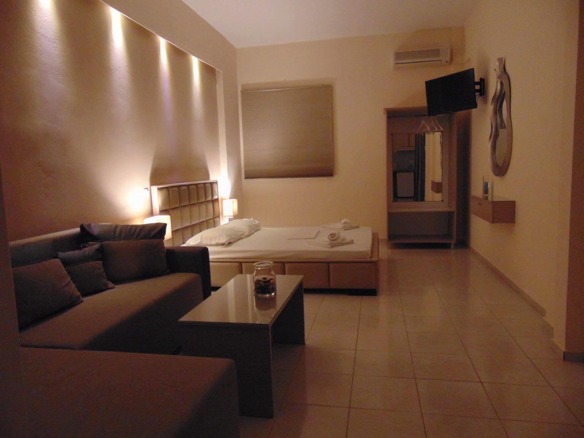 Casa Al Mare Hotel Kandia Buitenkant foto
